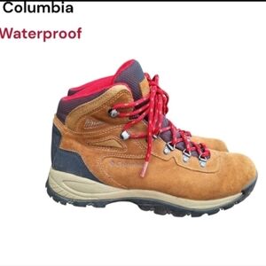 Columbia Newton Ridge Plus Elk Brown Mountain Red Ankle Hike Walk Boot Women 9.5